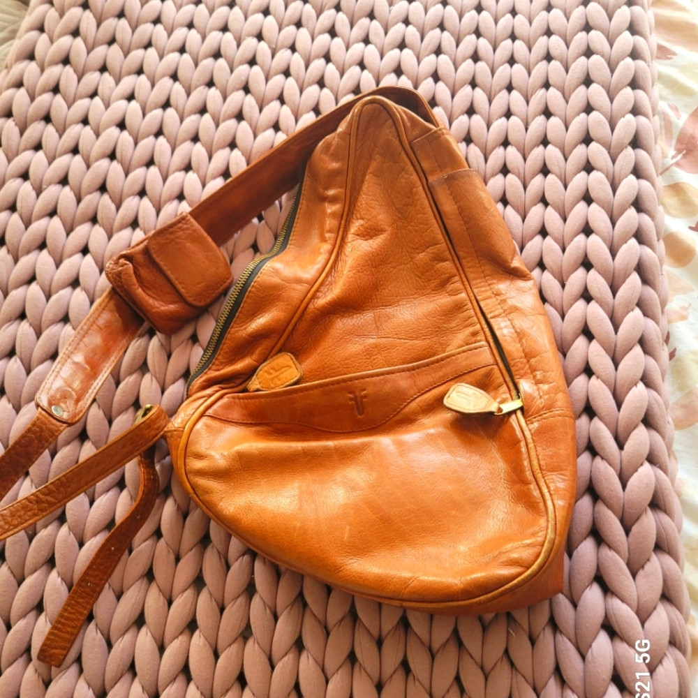 Frye Geniune Leather Slingback Bag